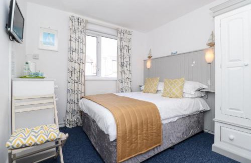 Eastbourne House | The New England