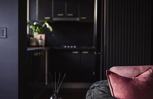 New Farm Apartment | The New Farm Collection