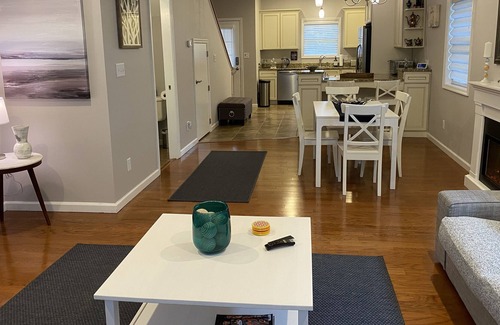 Lewisburg House | The New Oasis - Modern townhouse within walking distance to downtown Lewisburg