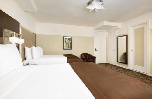 Garment District Hotel | The New Yorker Hotel | 2 Double Beds | Iconic NY Experience near Penn Station