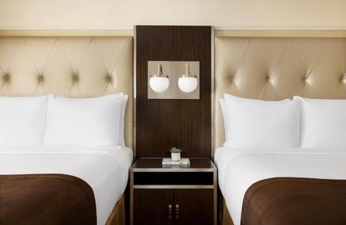 Garment District Hotel | The New Yorker Hotel | 2 Double Beds | Iconic NY Experience near Penn Station