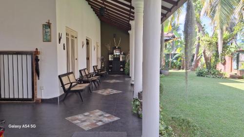 Negombo House | The Night shade