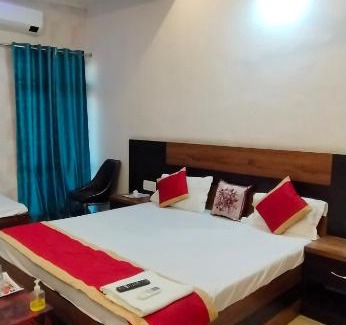 Ayodhya Hotel | The Nirmala Palace
