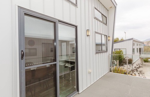 Jindabyne House | The Nix - 9/13 Reedys Cutting Road