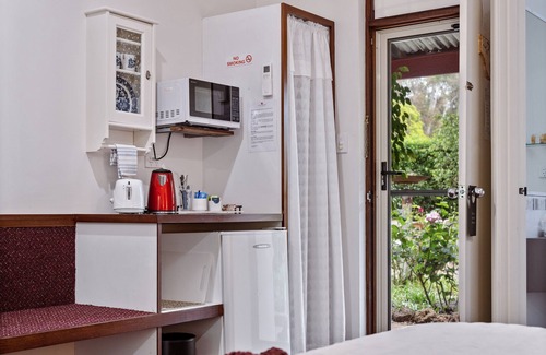 Cowaramup House | The Noble Grape Guesthouse
