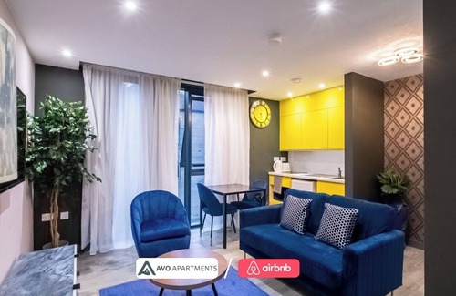 Sheffield Condo | The Noir Apartment Sheffield – APT 12