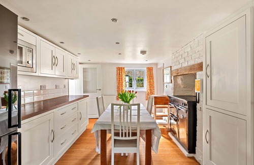 Louth House | The Nook by Interhome