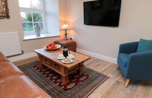 Fenwick Apartment | THE NOOK, pet friendly, luxury holiday cottage in Fenwick