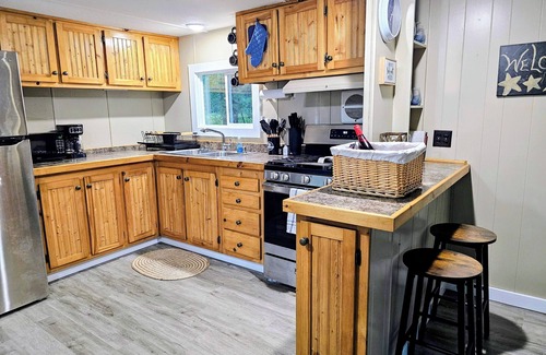 Luther House | The Northwoods Den- A terrific 2-bedroom house on 9 secluded acres in Luther MI