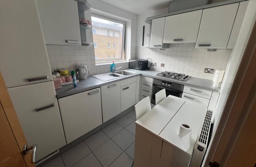 Docklands Apartment | The O2 Arena Excel London