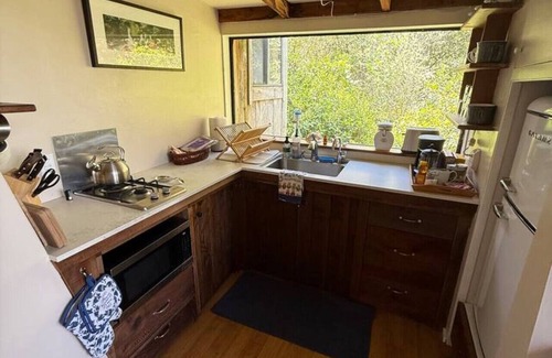 Inverness Cabin | The Oaks Cabin Private Retreat