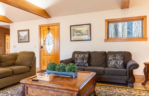 Rising Fawn House | The Oakwood House on Lookout Mountain