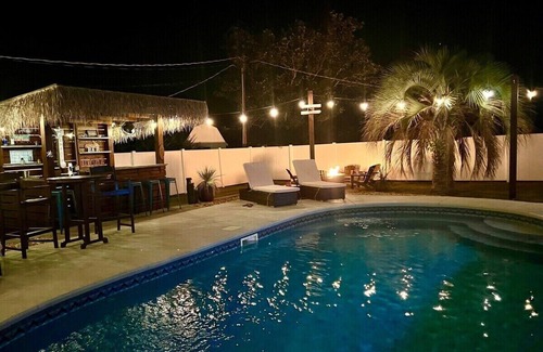 North Carolina Coast House | The Oasis - Heated POOL - Tiki Bar - Beach Life!