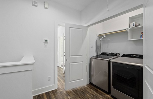 Northside House | The Oasis Modern New Luxury House Near Downtown