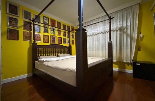 Nana House | The oasis on 8