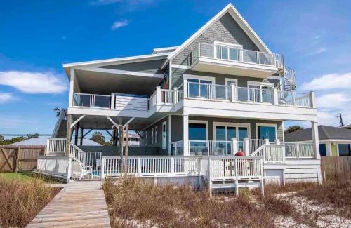 Miramar Beach House | The Oasis
