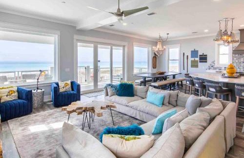 Miramar Beach House | The Oasis