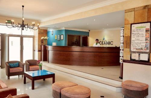 North Beach Apartment | The Oceanic 1 bedroom with Ocean views - Self-catering Apartment