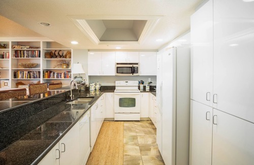 Bethune Beach Apartment | The Oceans- 3/3 Ocean Front Ground Floor Unit 103