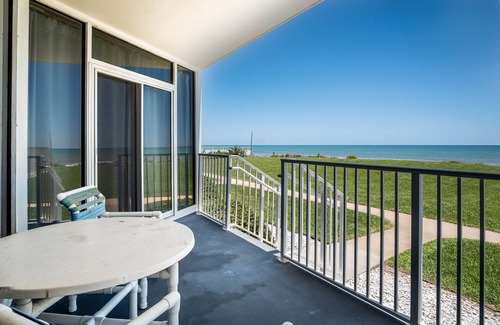 Bethune Beach Apartment | The Oceans- 3/3 Ocean Front Ground Floor Unit 103