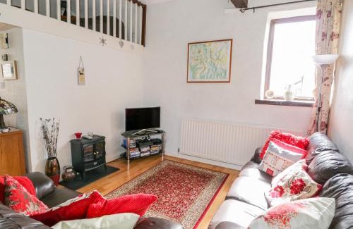 Lindale House | The Old Apple Barn