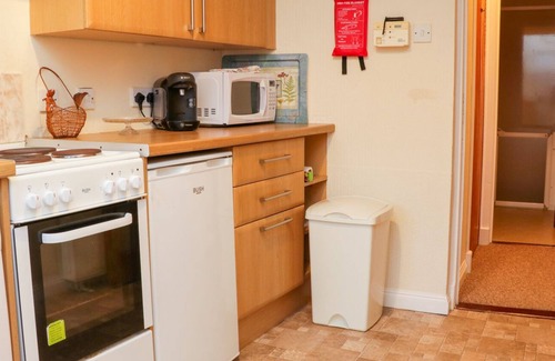 Whithorn Apartment | THE OLD BAKERY, pet friendly, with hot tub in Whithorn