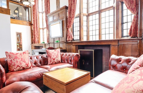 Corwen Cottage | THE OLD BANK, pet friendly, character holiday cottage in Corwen