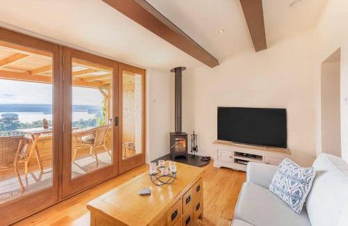 Port of Menteith House | The Old Barn - cottage with spectacular lake view