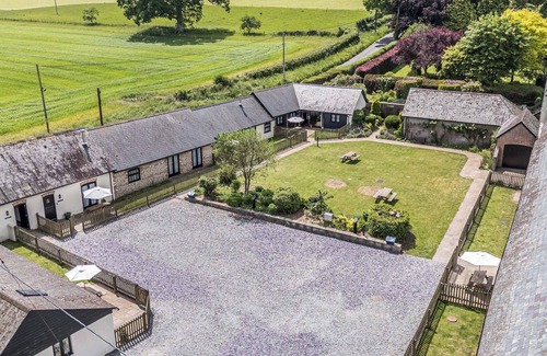 Blandford Forum Cottage | THE OLD CART SHED, pet friendly in Winterborne Stickland