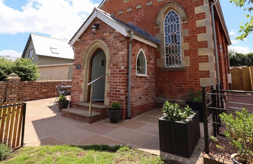 Dorstone Cottage | THE OLD CHAPEL, family friendly, luxury holiday cottage in Dorstone