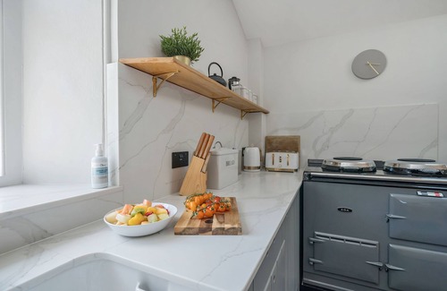 Stoke Abbott Cottage | The Old Chapel - sleeps 6 guests in 3 bedrooms