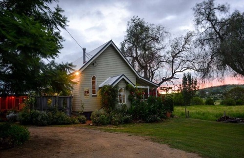 Milford Bed & Breakfast | The Old Church B & B four bedroom house with mountain views