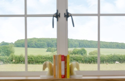 Bushton Cottage | The Old Dairy-UKC2112