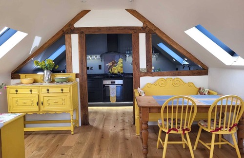 Offham Cottage | The Old Dairy, 200 years old and newly converted