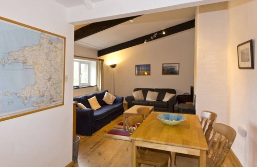 Carnhedryn House | The Old Dairy - Two Bedroom Character Cottage in Peaceful Location