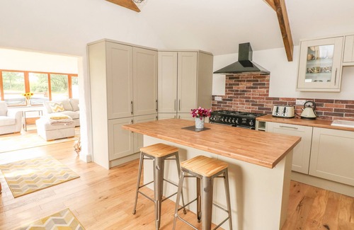 Narberth Cottage | THE OLD FARM SHOP, pet friendly, with hot tub in Narberth