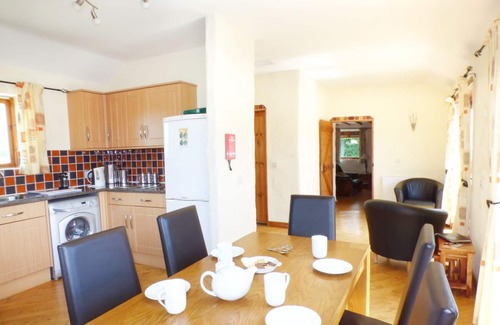 Haverfordwest Cottage | THE OLD GRANARY, pet friendly, character holiday cottage in Spittal