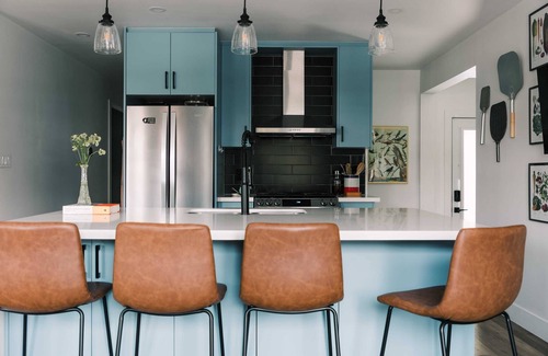 Prince Edward House | The Old Homestead - Gorgeous backyard w Pizza Oven