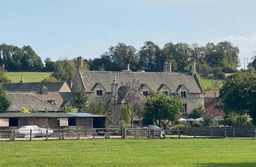 Stratton Apartment | The Old Manor Coach House