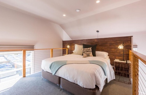 Healesville Apartment | The Old Mechanics