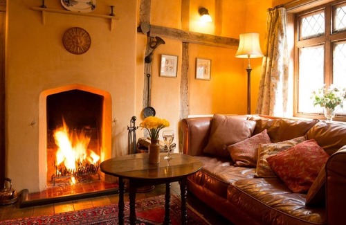 Hadleigh House | The Old Monkey, a quirky bolthole on the edge of a historic Market Town