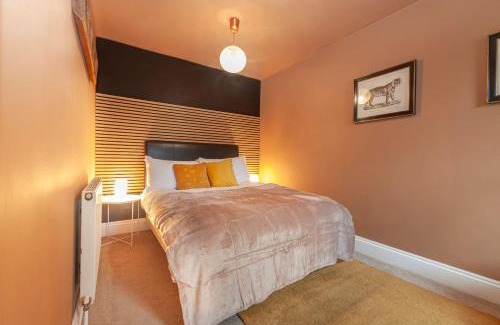 Plymouth Villa | The Old Naval Laundry - Pure B