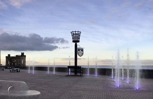 Withernsea House | 👮🏼♀️ The old police house with hot tub by the sea 🌊