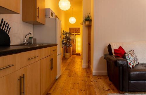 Jacobstow Apartment | THE OLD RECTORY SOUTHCOTT APARTMENT in Jacobstow 10 mins to Widemouth bay and Crackington Haven,15 mins Bude,20 mins tintagel, 27 mins Port Issac