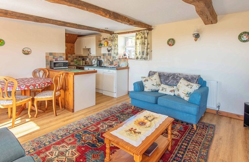 Lifton Cottage | The Old Shippen - UK48328