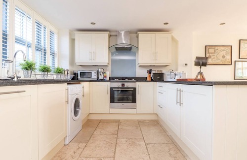 Charlestown Cottage | THE OLD SMOKEHOUSE, pet friendly, with a garden in Charlestown