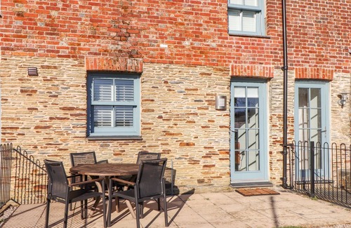 Charlestown Cottage | THE OLD SMOKEHOUSE, pet friendly, with a garden in Charlestown