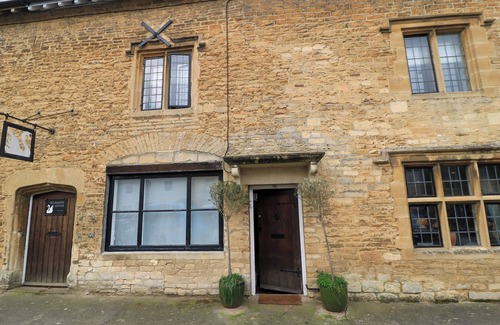 Sherston Cottage | The Old Swan