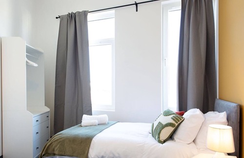 Castle Apartment | The Old Tartan Apartments 18