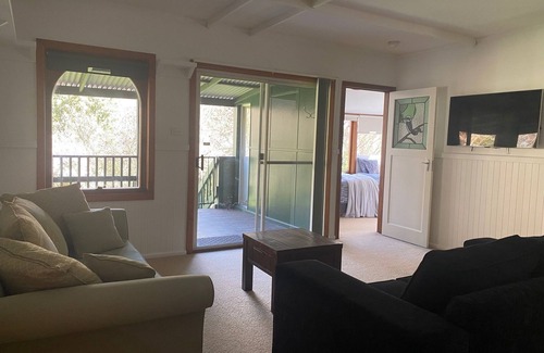 Warburton House | The Old Teahouse in Warburton